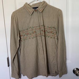 Brown checkered long sleeve button up shirt